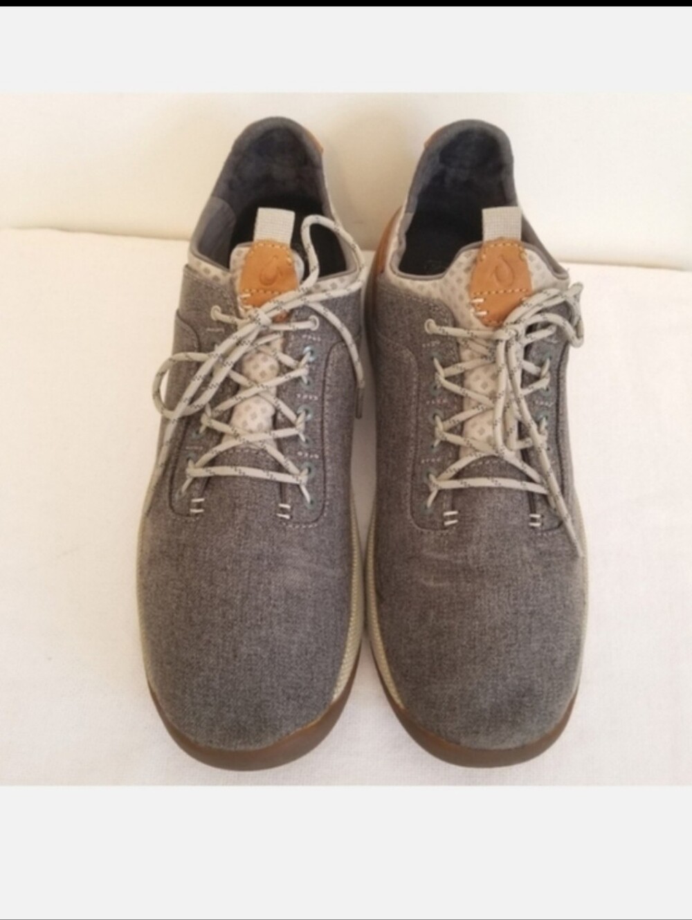 Olukai Sneaker Gray Lace Up Gray 11.5